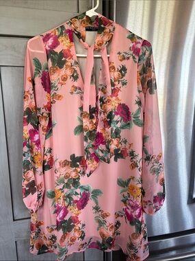 By Together Pink Floral Tie-Neck Dress size small